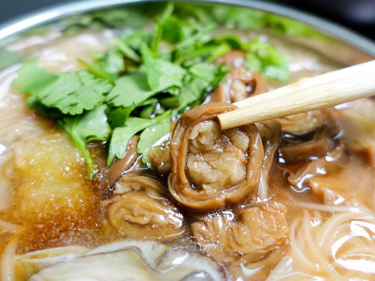 【食。桃園】極鱻麵線甜不辣龍安店〜桃園在地好滋味!蚵仔麵線/甜不辣銅板小吃,平凡中的不平凡滋味,一吃成主顧!