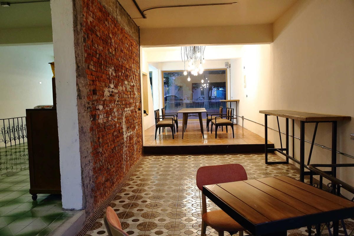 【食。桃園】鹿點咖啡 Luna桃園店〜第三家分店新開幕搶先報！帶我去月球！夢想實現，把月球搬進店裡？！