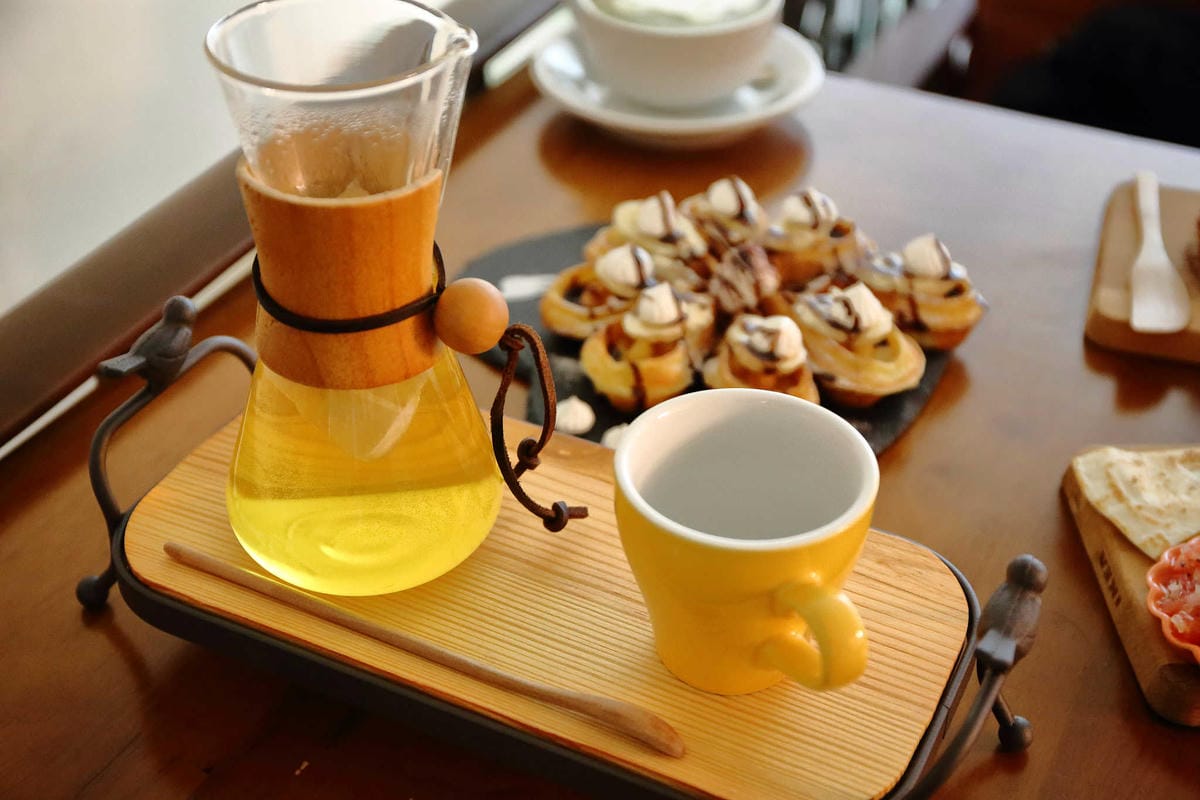 【食。桃園】鹿點咖啡 Luna桃園店〜第三家分店新開幕搶先報！帶我去月球！夢想實現，把月球搬進店裡？！