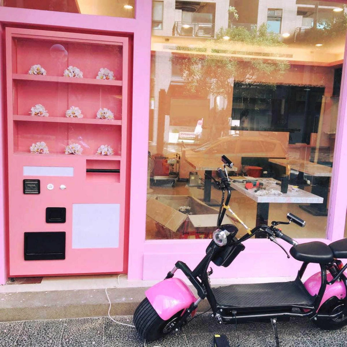【食。桃園】浪漫廚房〜IG網紅拍照打卡新熱門粉色販賣機！夢幻粉色系餐廳，重溫韓劇甜蜜與浪漫情景❤(已歇業)
