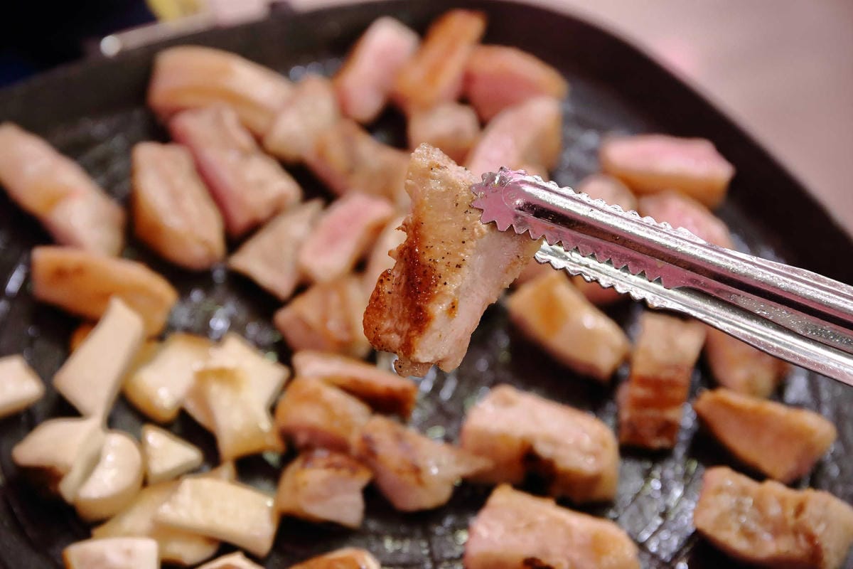 【食。桃園】浪漫廚房〜IG網紅拍照打卡新熱門粉色販賣機！夢幻粉色系餐廳，重溫韓劇甜蜜與浪漫情景❤(已歇業)