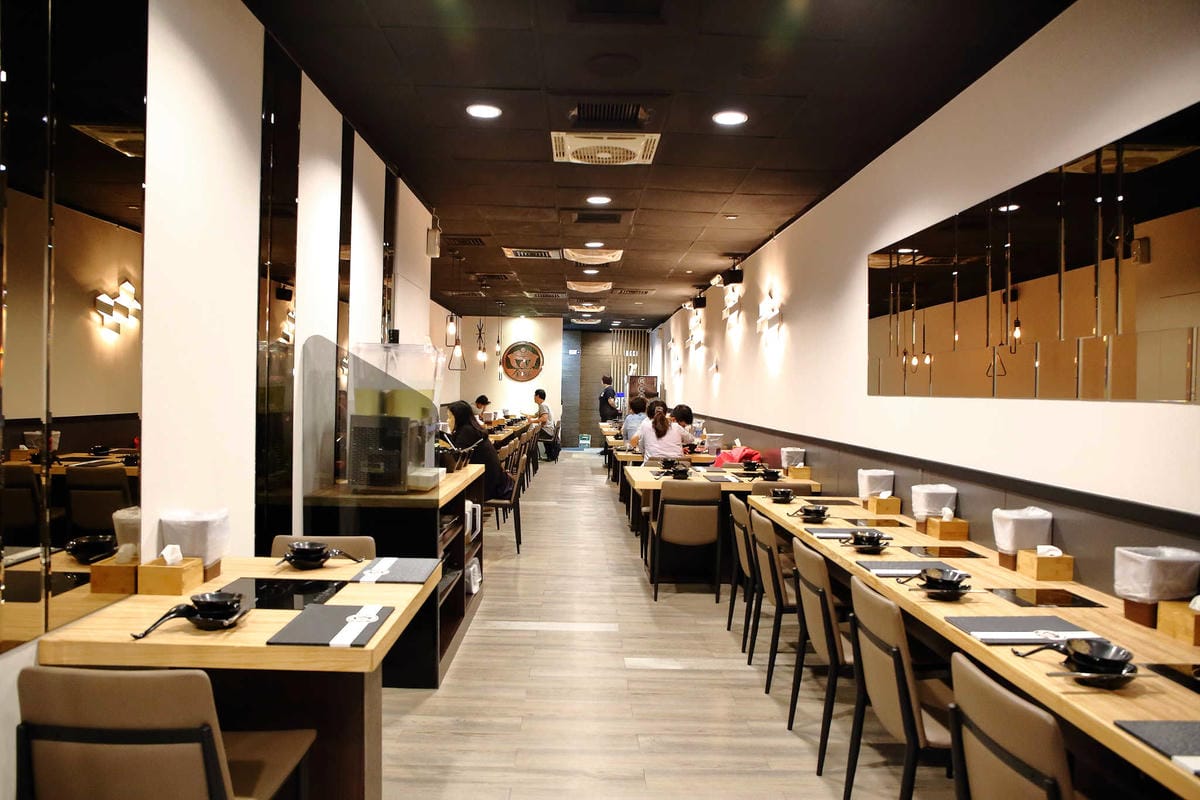 【食。板橋】金鍋盃板橋加盟店〜板橋火鍋推薦。霸氣海鮮船超浮誇！大份量滿足饕客們的味覺享受！