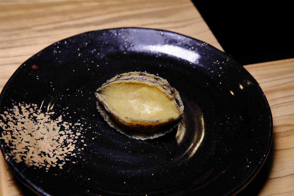 【食。板橋】金鍋盃板橋加盟店〜板橋火鍋推薦。霸氣海鮮船超浮誇！大份量滿足饕客們的味覺享受！