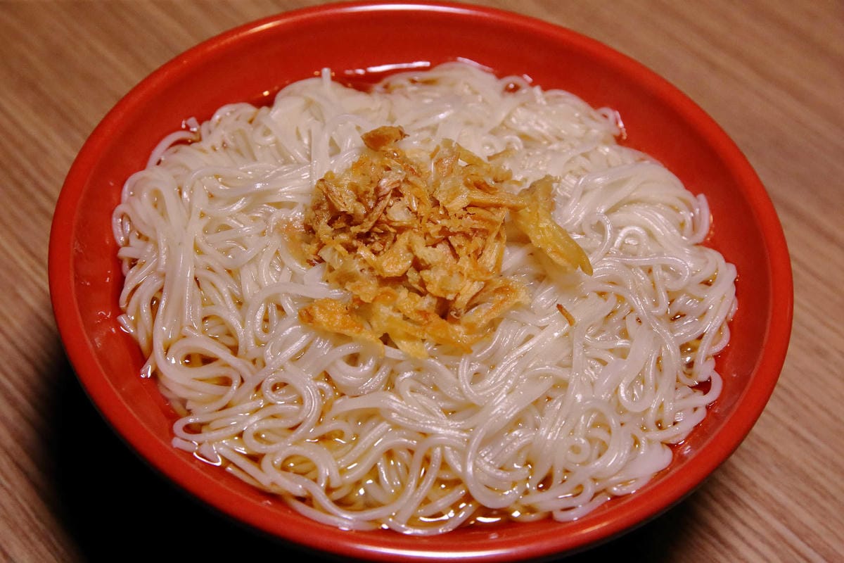 【食。台北】雞老爺藥膳桶仔雞〜市區也吃得到現烤桶仔雞！甘甜好呷涮嘴，平價消費，聚餐圍爐好所在