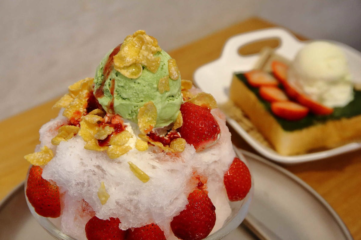 【食。桃園】有食候。紅豆(桃園店)〜藝文特區新開幕!最新IG打卡熱點,網美們都來這兒!乾燥花x冰品超好拍甜點店!(已歇業)