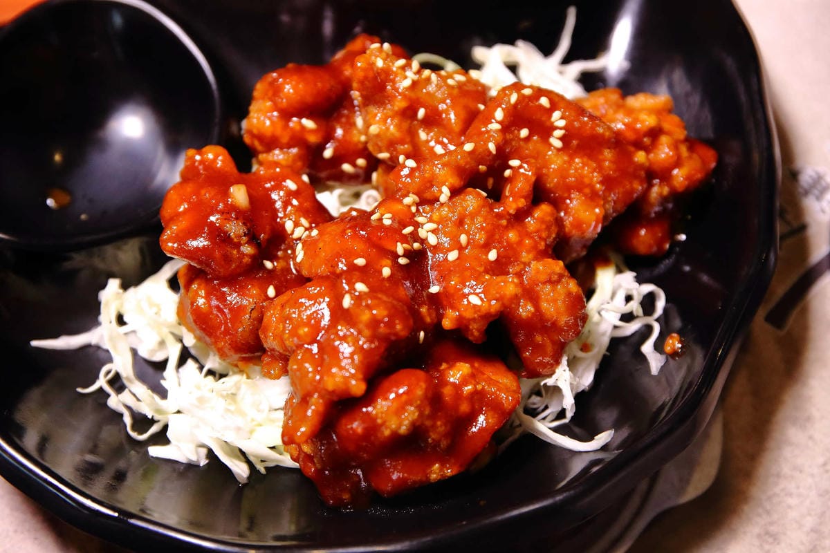 【食。桃園】餓人谷有間客棧人文茶館〜鞦韆復古主題餐廳，品茶、簡餐、茶點，朋友聚餐、情侶約會都適合(已歇業)