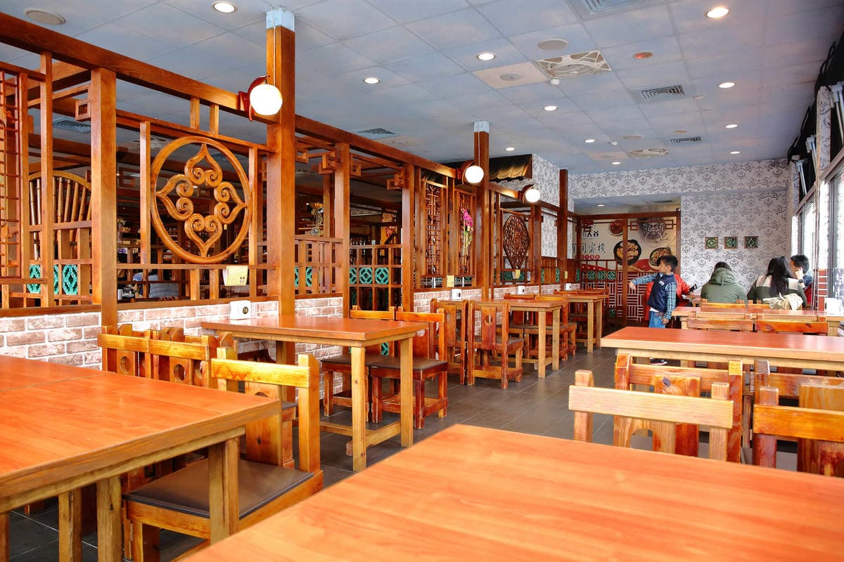 【食。桃園】餓人谷有間客棧人文茶館〜鞦韆復古主題餐廳，品茶、簡餐、茶點，朋友聚餐、情侶約會都適合(已歇業)