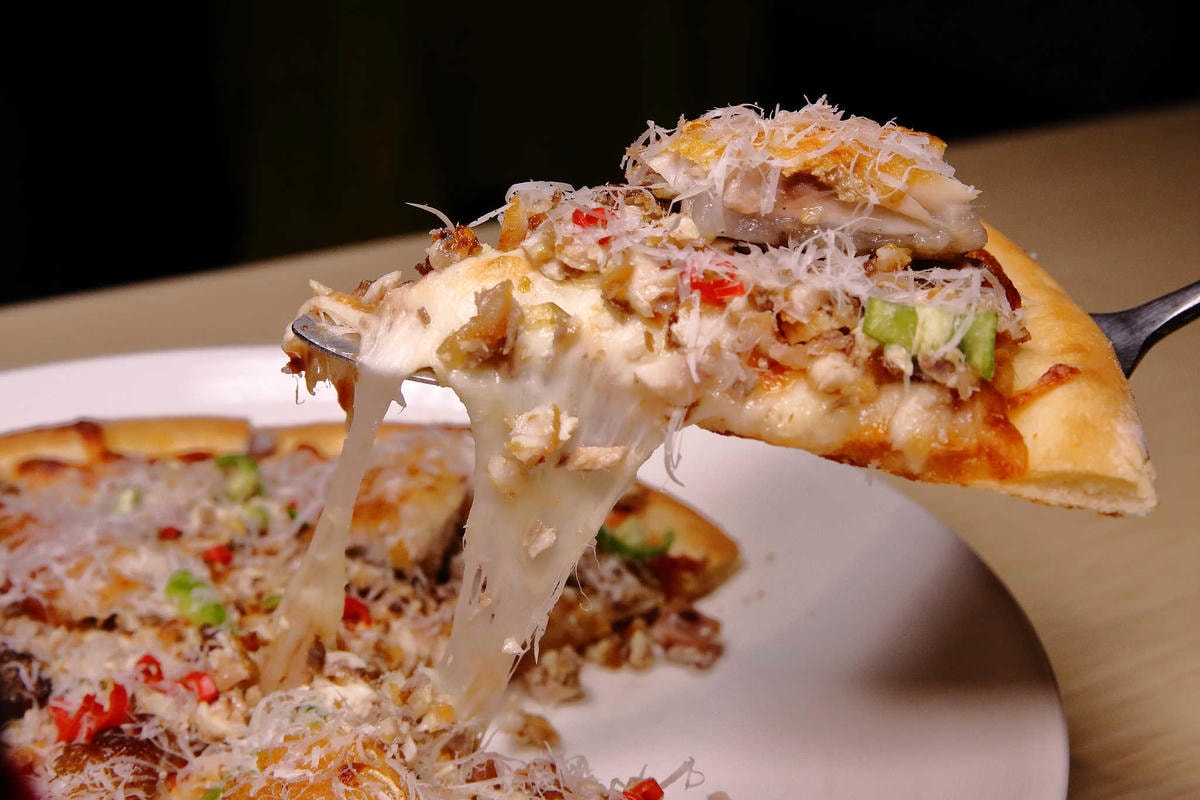 【食。台北】義大利米蘭手工窯烤披薩〜「PIZZA界霸主」現身!受封台北史上最好吃,厲害到不要不要!