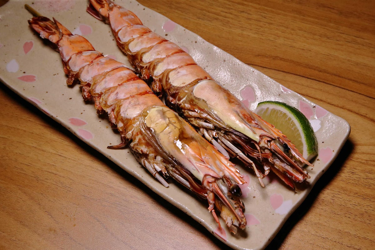 【食。新莊】次郎串燒-新莊店〜新莊串燒居酒屋。小資族下班的聚會平價居酒屋,輕鬆吃串燒、喝啤酒、大聲聊天!