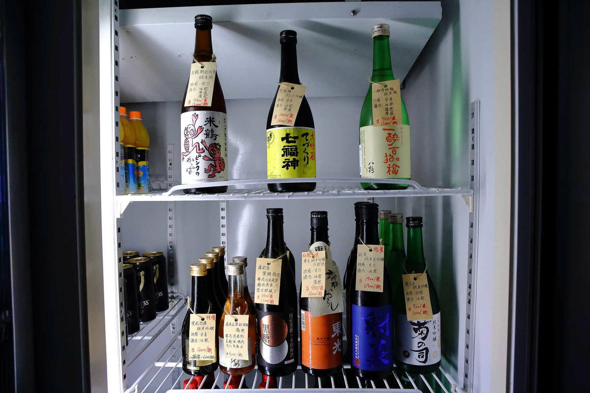 【食。新莊】次郎串燒-新莊店〜新莊串燒居酒屋。小資族下班的聚會平價居酒屋,輕鬆吃串燒、喝啤酒、大聲聊天!