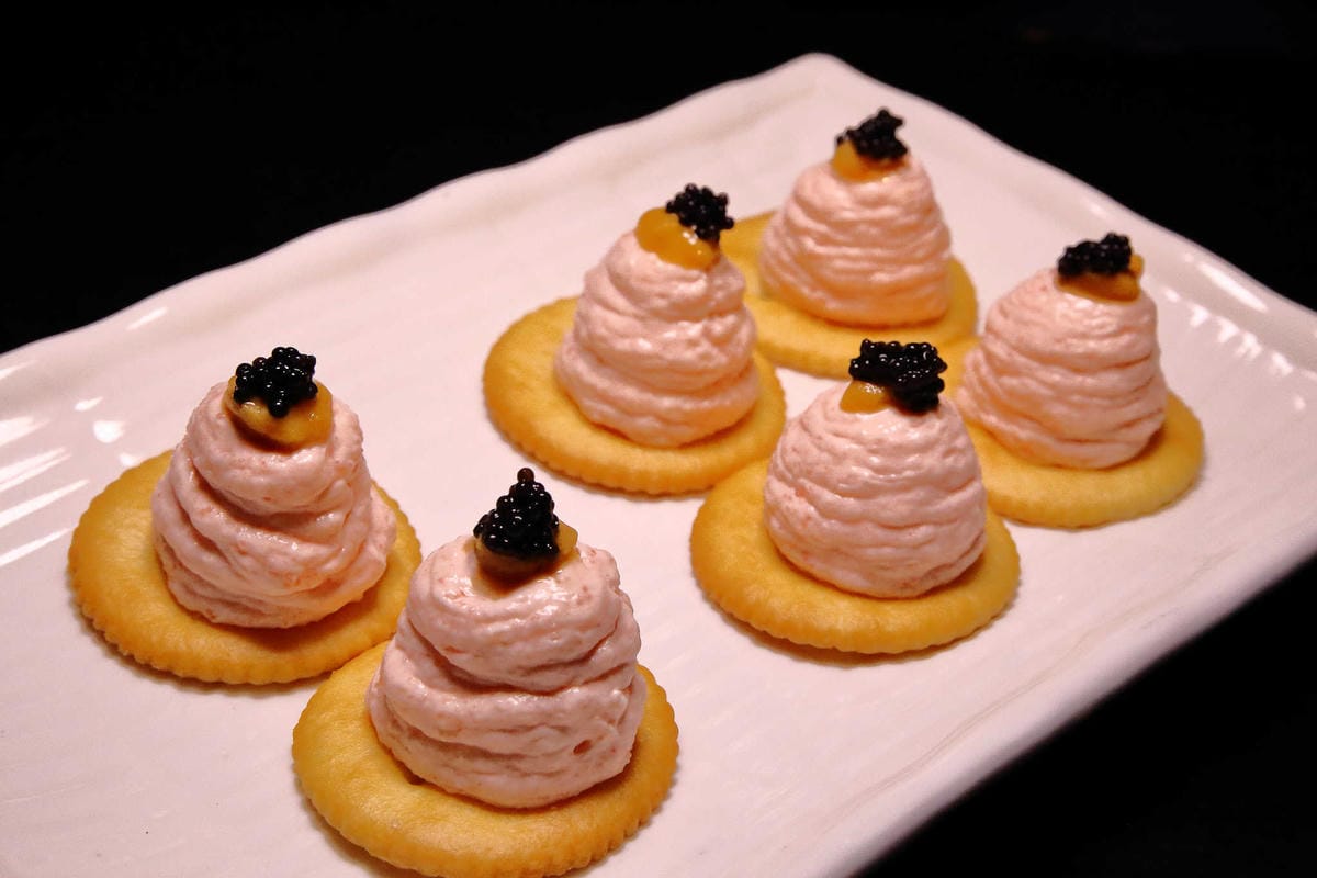 【食。台北】Elfin Restaurant & Lounge〜小週末微醺夜！時尚餐酒吧，視覺系食堂，型男調酒師美味加分