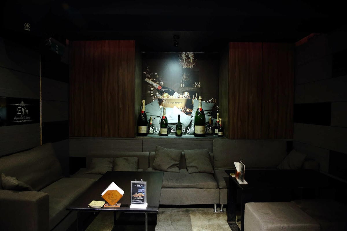 【食。台北】Elfin Restaurant & Lounge〜小週末微醺夜！時尚餐酒吧，視覺系食堂，型男調酒師美味加分