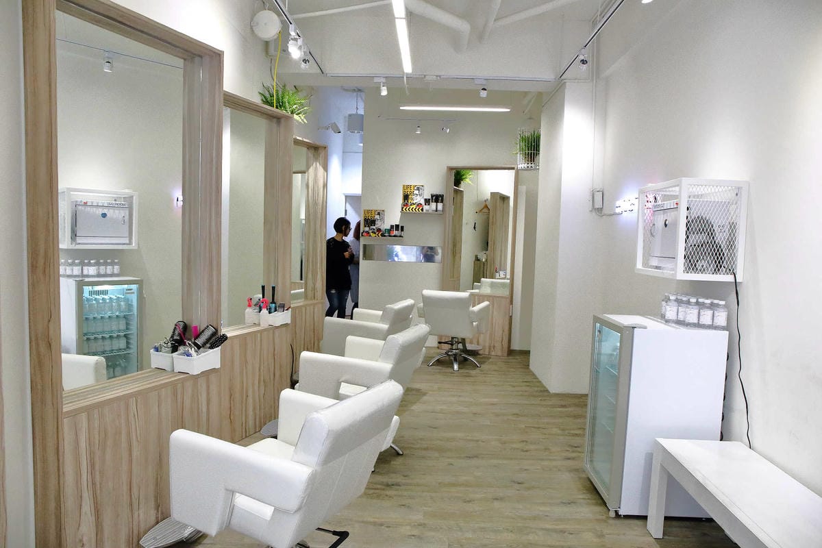 【髮型。桃園中壢】MOON CUT Hair Cut〜中原夜市專業佰元快速剪髮造型，省時省錢又有型，My Hair My Style！