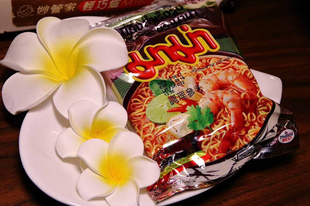 【食。台北】Coco Brother 椰兄〜中山站美食/泰式南洋主題餐廳/IG打卡熱點/全台首創泰國椰子冰淇淋/新泰式定食料理