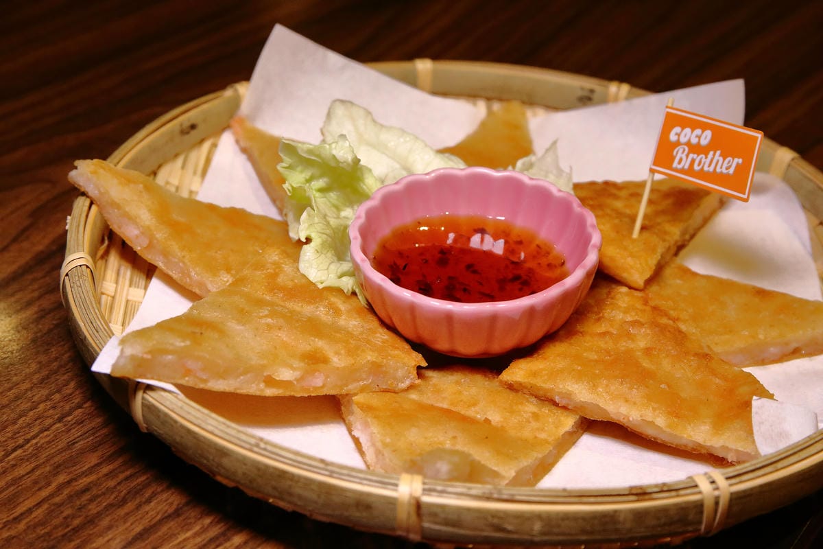 【食。台北】Coco Brother 椰兄〜中山站美食/泰式南洋主題餐廳/IG打卡熱點/全台首創泰國椰子冰淇淋/新泰式定食料理