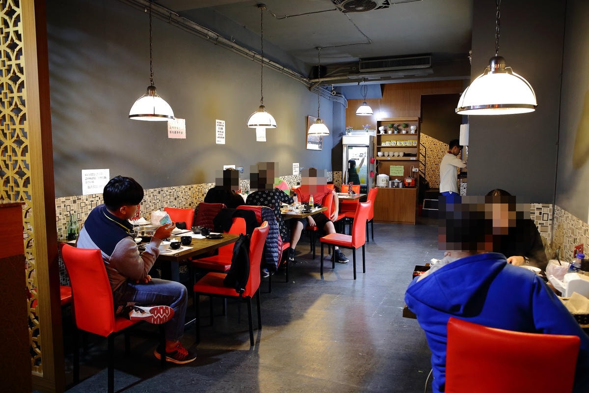 【食。板橋】京宴屋溫體牛肉涮涮鍋吃到飽〜全台唯一溫體牛肉吃到飽。現涮溫體牛,肉鮮好滋味!