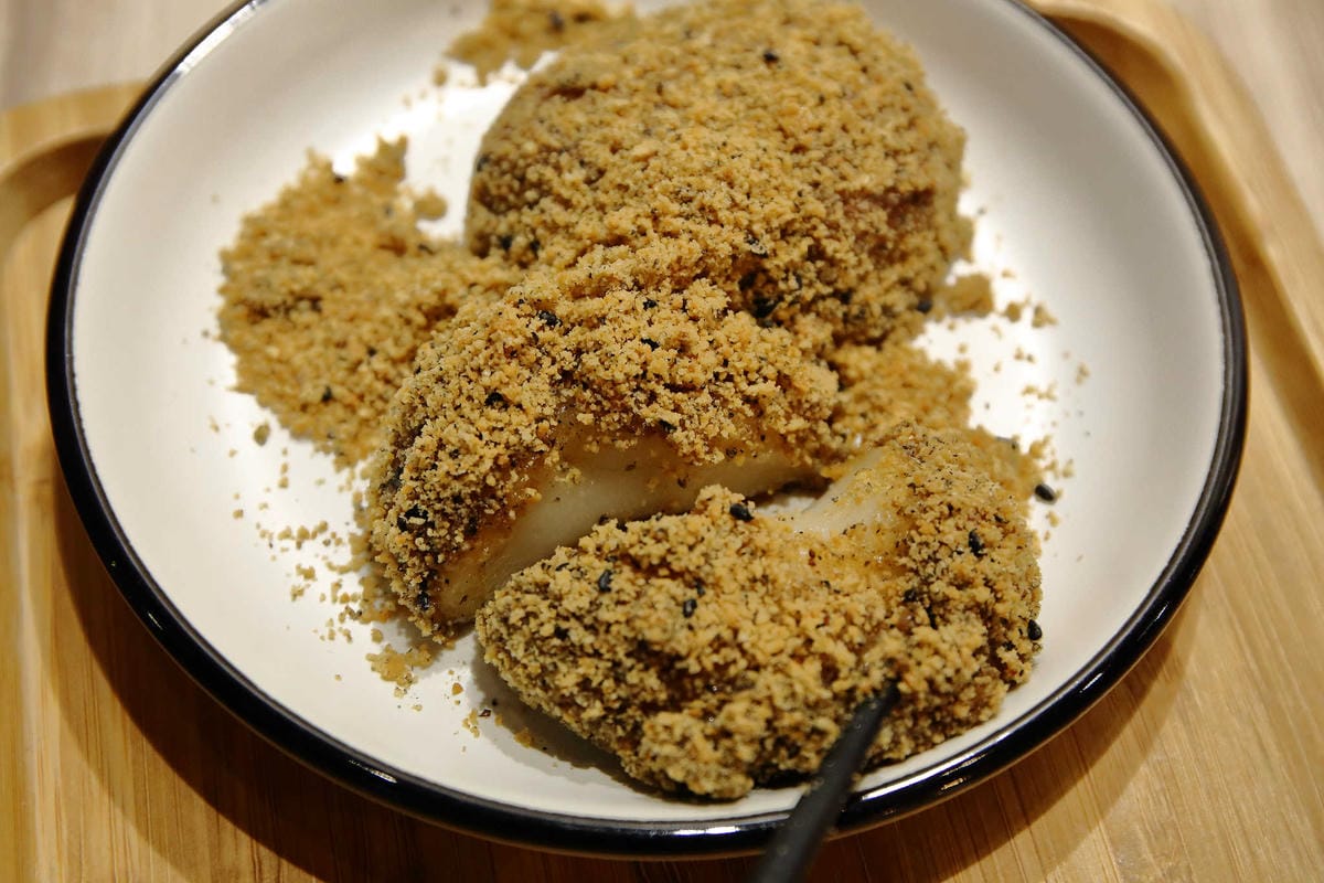 【食。台北】屋琥甜冰品〜冬日到，來碗熱呼呼的暖心甜湯！最新IG打卡美食，中正紀念堂冰品，浪漫繽紛乾燥花海