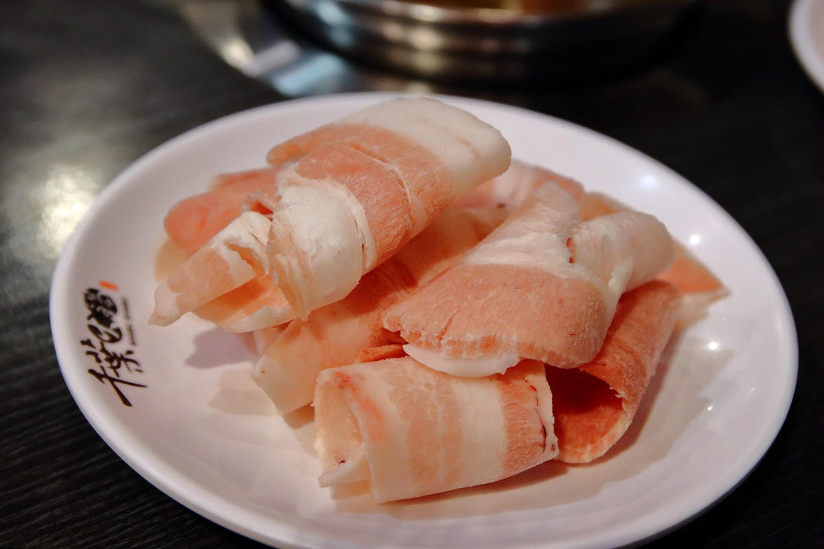 【食。中壢】千葉火鍋-環中尊爵館〜桃園中壢火鍋吃到飽。火鍋界的霸主!超值火鍋百匯吃到飽一網打盡!