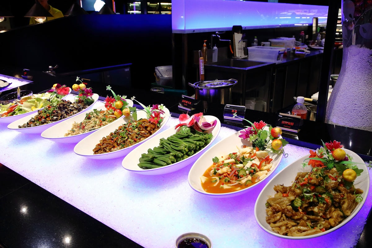 【食。中壢】千葉火鍋-環中尊爵館〜桃園中壢火鍋吃到飽。火鍋界的霸主!超值火鍋百匯吃到飽一網打盡!