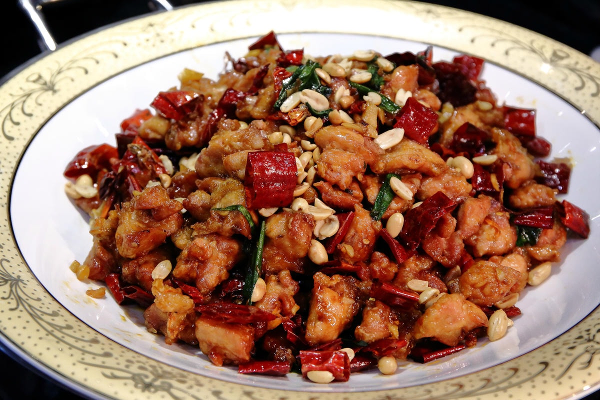 【食。中壢】千葉火鍋-環中尊爵館〜桃園中壢火鍋吃到飽。火鍋界的霸主!超值火鍋百匯吃到飽一網打盡!