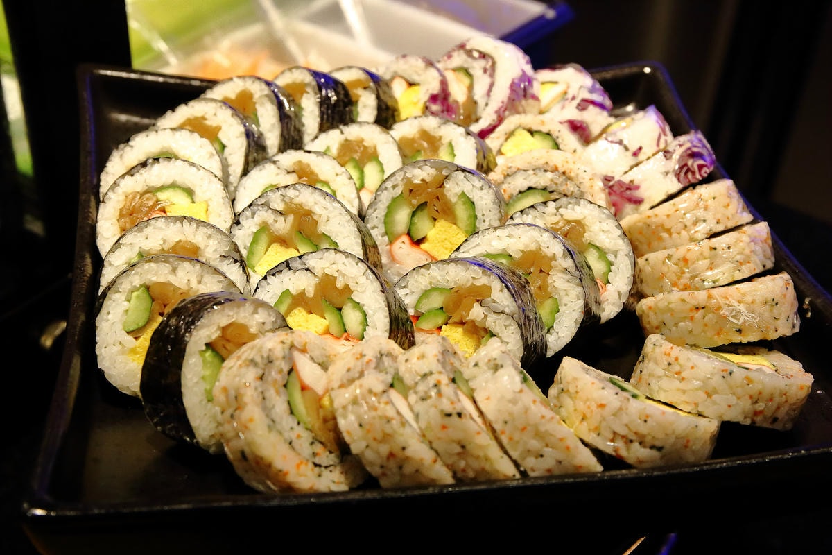 【食。中壢】千葉火鍋-環中尊爵館〜桃園中壢火鍋吃到飽。火鍋界的霸主!超值火鍋百匯吃到飽一網打盡!