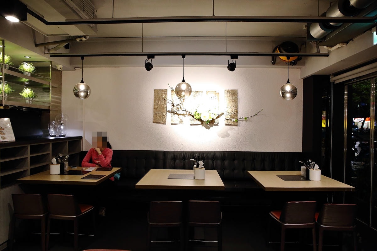 【食。內湖】洋夫人壽喜燒鍋物牛排〜內湖牛排鍋物推薦。精緻牛排、日式鍋物、義式披薩,三種願望一次滿足!(已歇業)