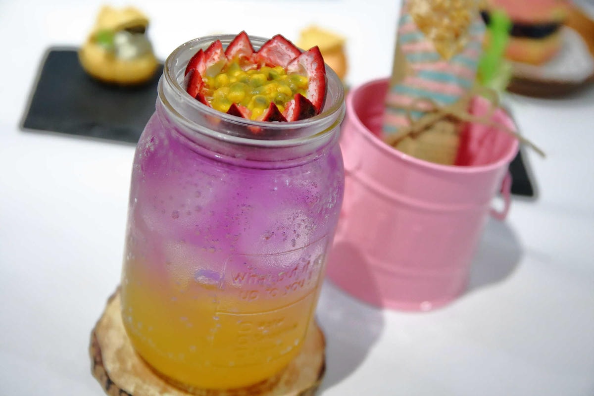 【食。台北】春日甜Café〜中山甜點下午茶推薦。隱身於市區低調華麗風咖啡廳,自製手工甜點下午茶,IG打卡新聖地!