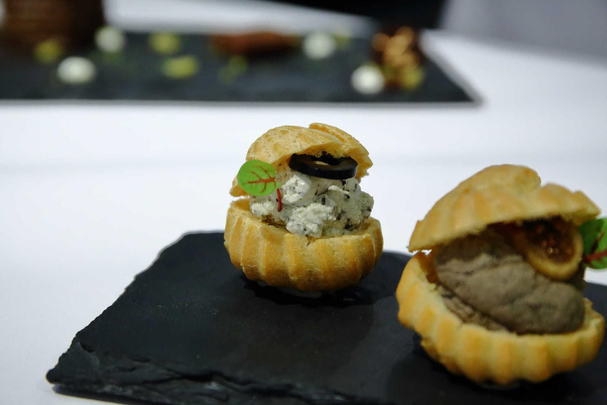 【食。台北】春日甜Café〜中山甜點下午茶推薦。隱身於市區低調華麗風咖啡廳,自製手工甜點下午茶,IG打卡新聖地!