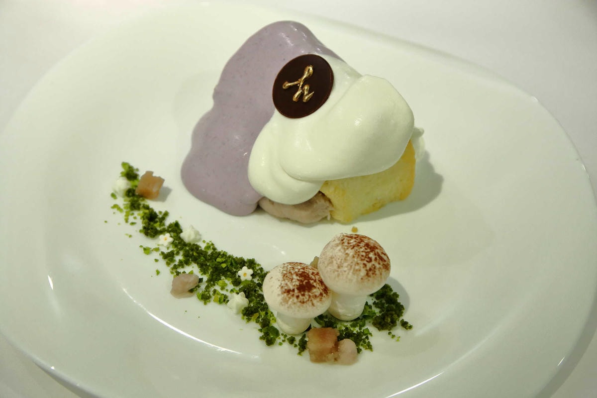 【食。台北】春日甜Café〜中山甜點下午茶推薦。隱身於市區低調華麗風咖啡廳,自製手工甜點下午茶,IG打卡新聖地!