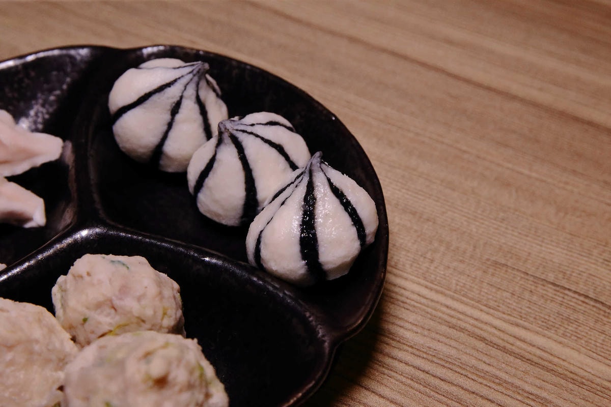 【食。台北】激安の鍋物 吉烹酒場〜超便宜東區火鍋推薦!熱炒與鍋物的衝擊,視覺及味覺雙重饗宴一次滿足!