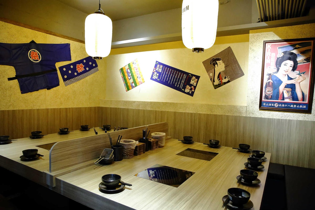 【食。台北】激安の鍋物 吉烹酒場〜超便宜東區火鍋推薦!熱炒與鍋物的衝擊,視覺及味覺雙重饗宴一次滿足!