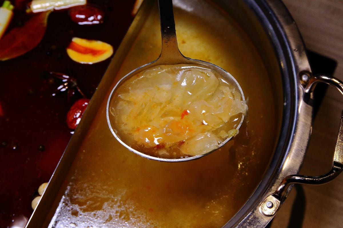 【食。台北】激安の鍋物 吉烹酒場〜超便宜東區火鍋推薦!熱炒與鍋物的衝擊,視覺及味覺雙重饗宴一次滿足!