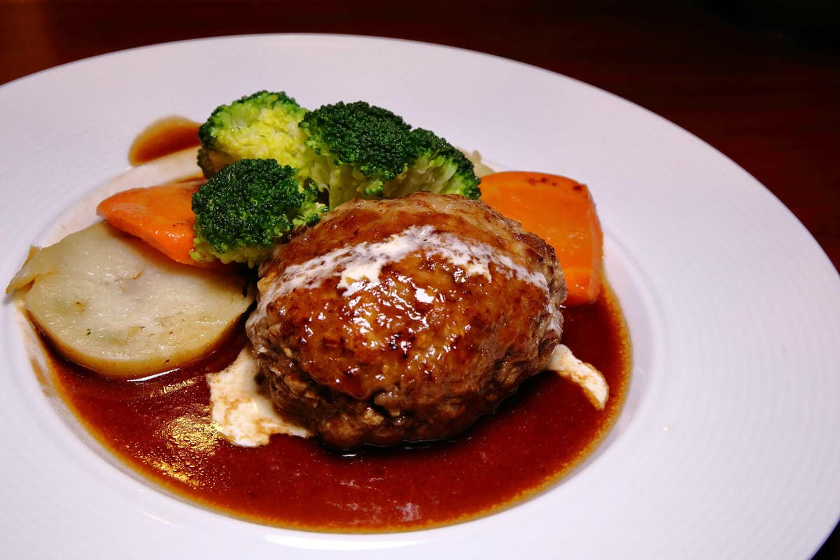 【食。台北】初穗居酒屋〜歲末聚餐破盤超優惠推薦。傳說中的日式家庭料理、大阪燒，不用飛日本！