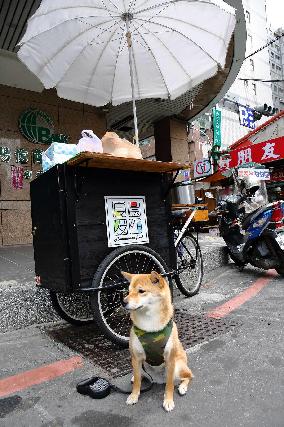 【食。新莊】良晨及作 – 手作三明治〜全員注意!餐車出沒!不定點販售,想吃還得靠運氣!