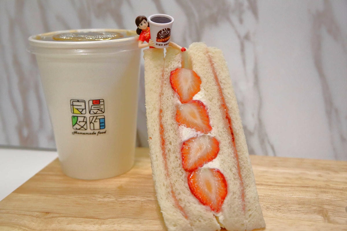 【食。新莊】良晨及作 – 手作三明治〜全員注意!餐車出沒!不定點販售,想吃還得靠運氣!