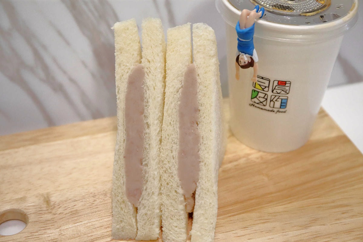 【食。新莊】良晨及作 – 手作三明治〜全員注意!餐車出沒!不定點販售,想吃還得靠運氣!