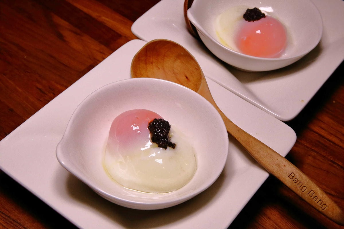 【食。三重】BangBang美式餐廳〜三重美式餐廳。吃高檔現切牛排也能無負擔,還可以選一把屬於自己的專用牛排刀!