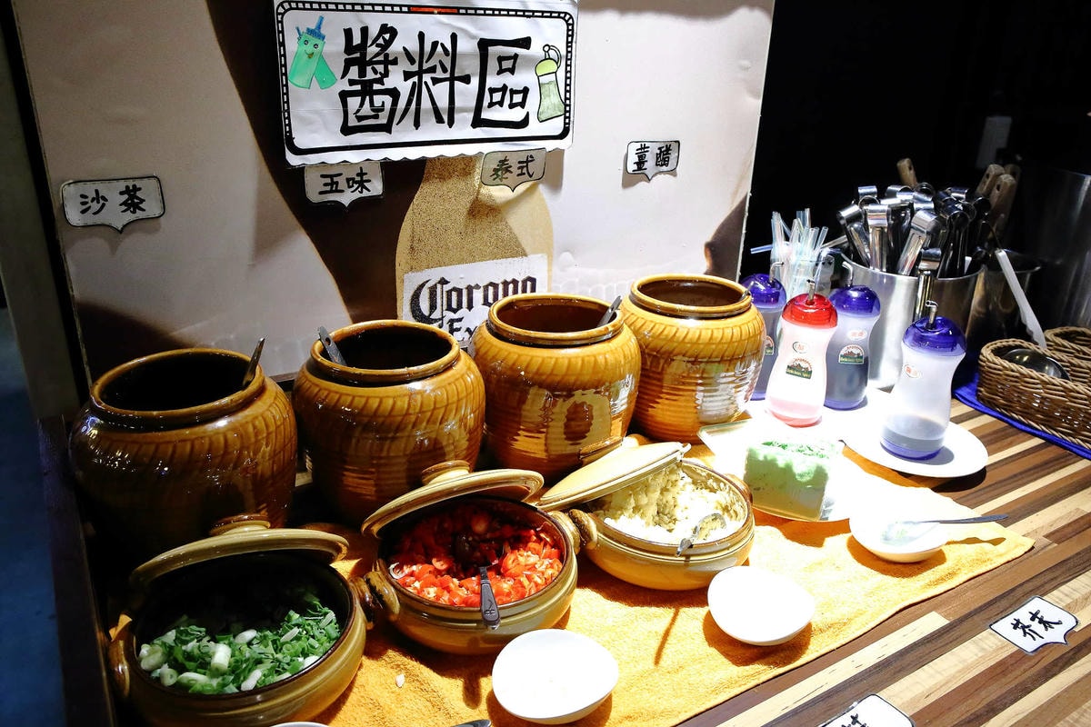 【食。林口】蒸翻天海鮮蒸氣火鍋餐廳〜愛吃海鮮必看!海鮮火鍋也能這樣吃?層層疊疊就是這樣吃才霸氣!