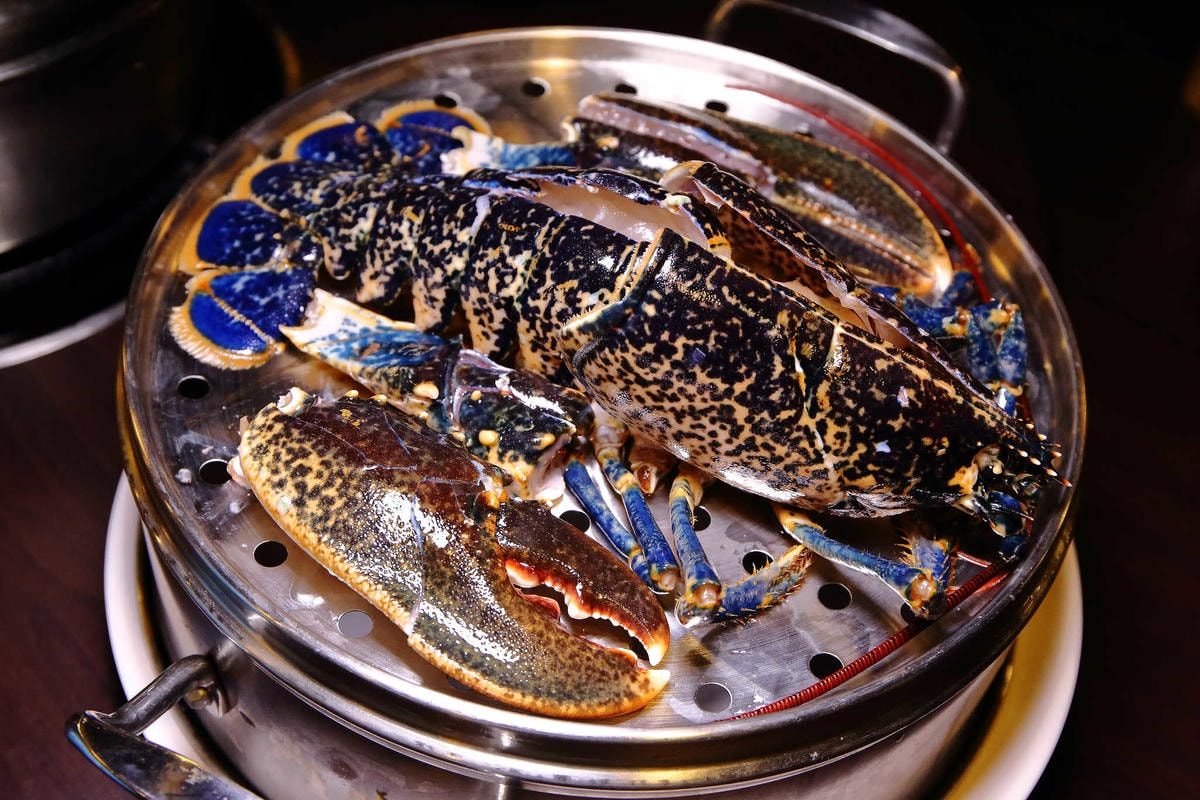 【食。林口】蒸翻天海鮮蒸氣火鍋餐廳〜愛吃海鮮必看!海鮮火鍋也能這樣吃?層層疊疊就是這樣吃才霸氣!
