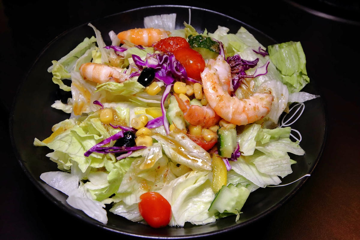 【食。林口】蒸翻天海鮮蒸氣火鍋餐廳〜愛吃海鮮必看!海鮮火鍋也能這樣吃?層層疊疊就是這樣吃才霸氣!