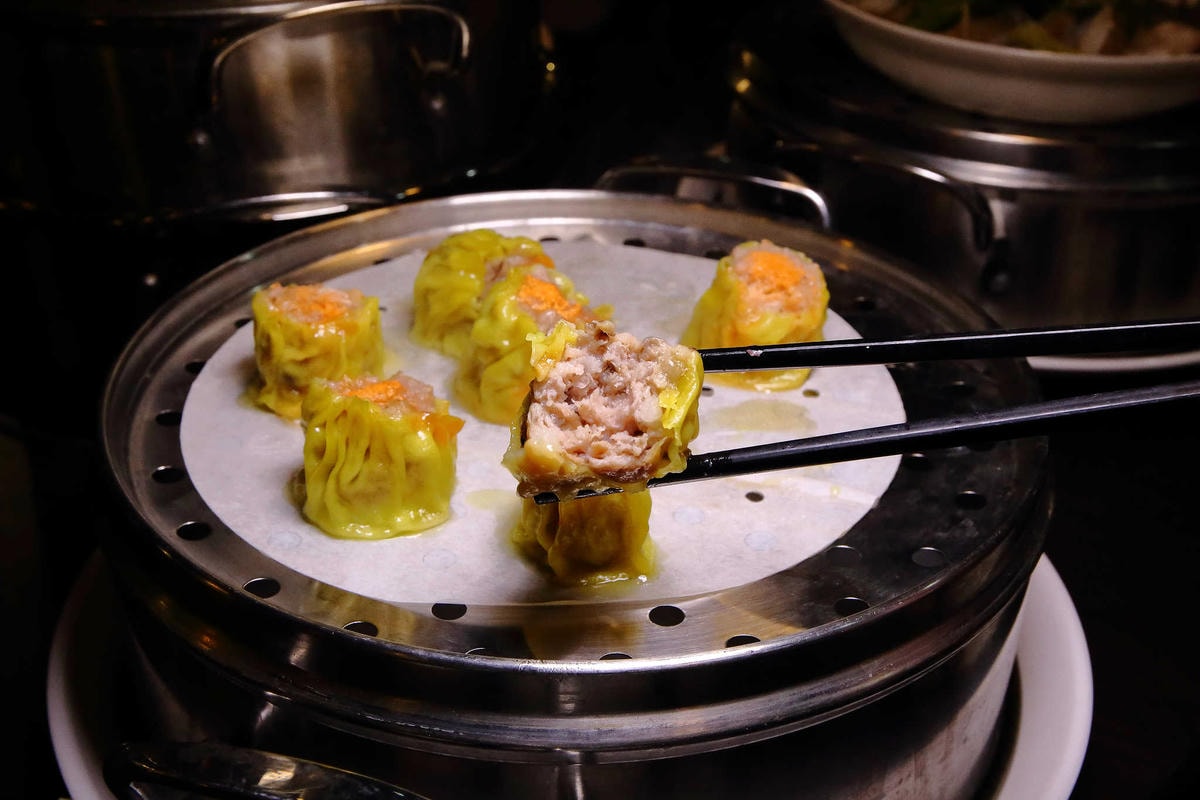 【食。林口】蒸翻天海鮮蒸氣火鍋餐廳〜愛吃海鮮必看!海鮮火鍋也能這樣吃?層層疊疊就是這樣吃才霸氣!