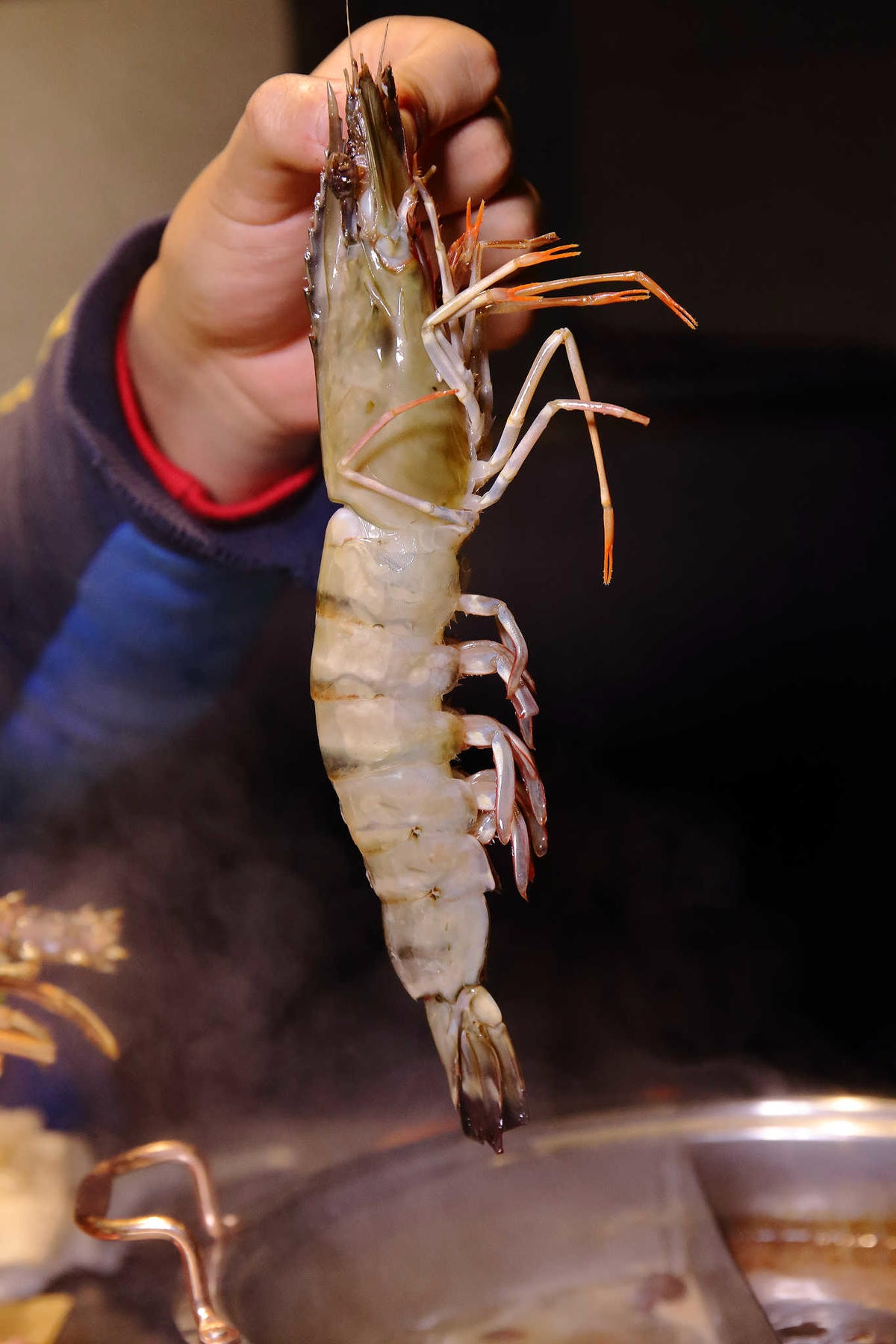 【食。桃園】圓味涮涮鍋(桃園店) 〜桃園火鍋。新鮮直送,澎派海鮮!想不到,火鍋也有這麼精緻的三層架!(已歇業)