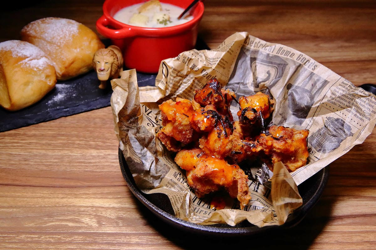 【食。永和】U NEED brunch&bistro〜永和早午餐／義大利麵／捷運頂溪站。女孩專屬拍不停，乾燥花+熱門IG打卡餐廳推薦！(已歇業)