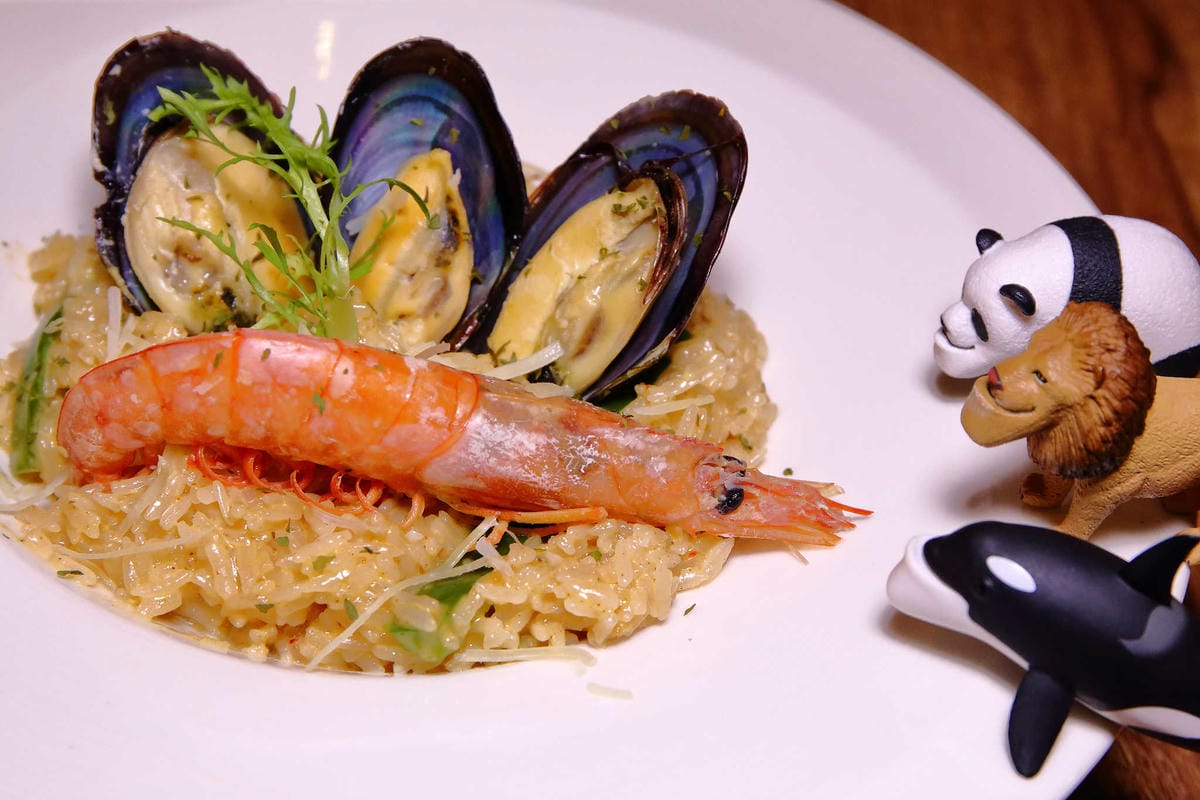 【食。永和】U NEED brunch&bistro〜永和早午餐／義大利麵／捷運頂溪站。女孩專屬拍不停，乾燥花+熱門IG打卡餐廳推薦！(已歇業)