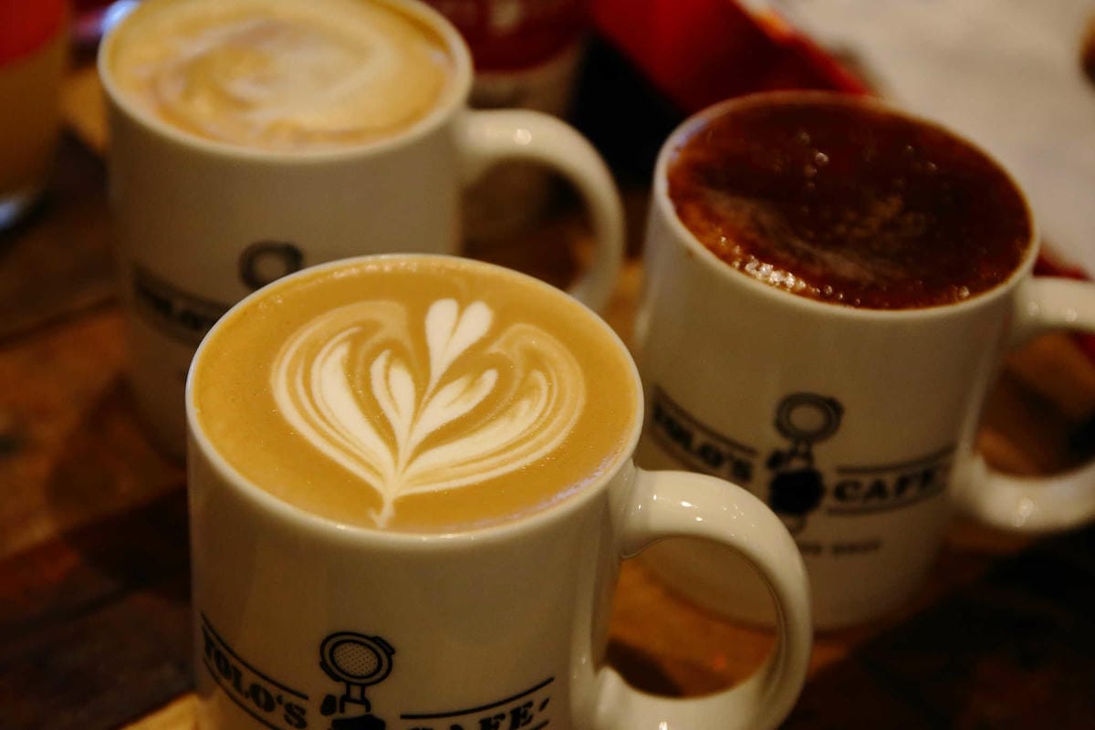 【食。台北】YOLO’s Cafe 合江店〜喝個咖啡吧！融合了運動吧與時下流行的文青咖啡館(寵物友善餐廳)