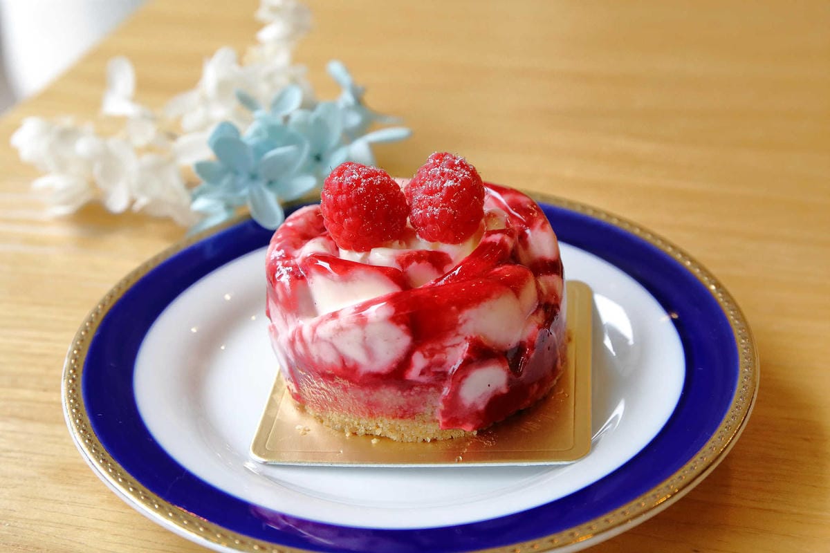 【食。桃園】Daisy Cafe〜桃園甜點下午茶推薦。網美IG打卡最愛午茶！高質感法式甜點，不用150元就能吃的到？