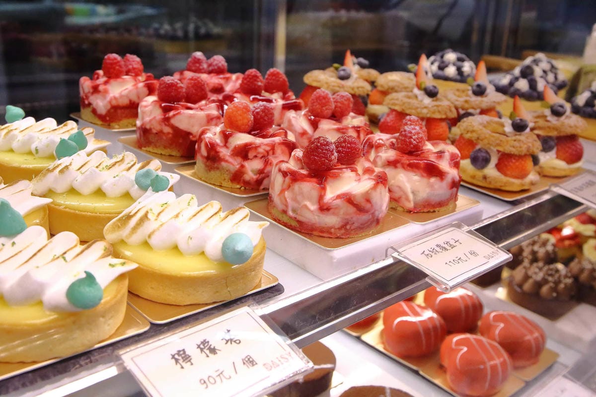 【食。桃園】Daisy Cafe〜桃園甜點下午茶推薦。網美IG打卡最愛午茶！高質感法式甜點，不用150元就能吃的到？