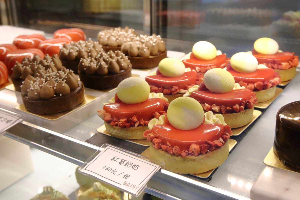 【食。桃園】Daisy Cafe〜桃園甜點下午茶推薦。網美IG打卡最愛午茶！高質感法式甜點，不用150元就能吃的到？