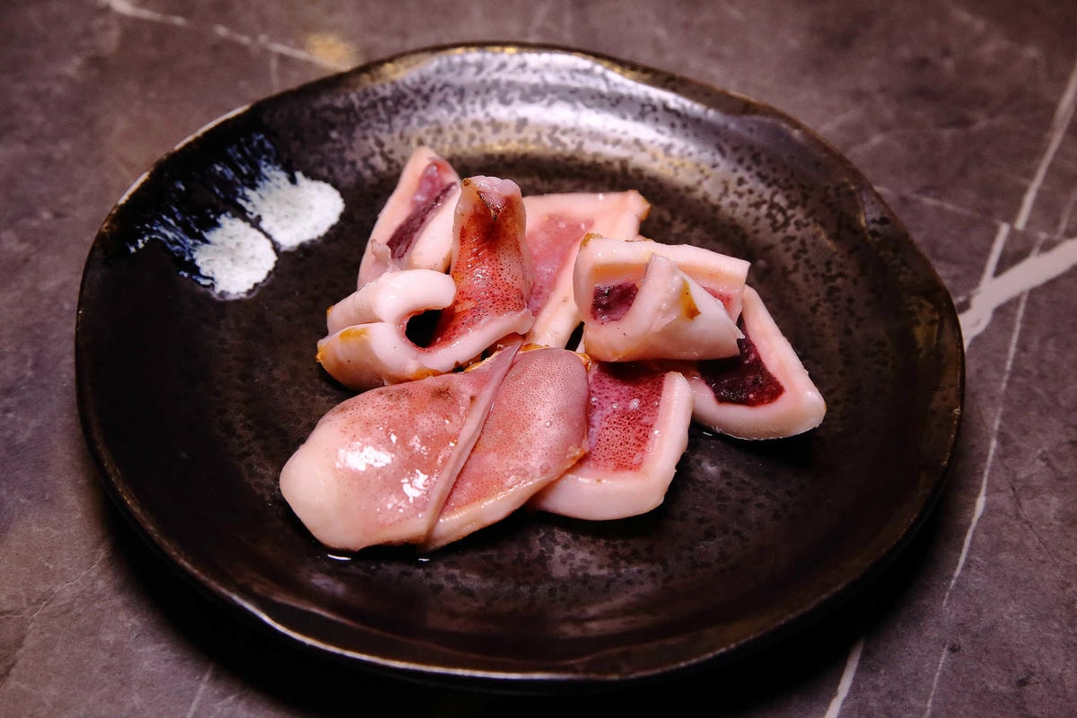 【食。板橋】原月日式頂級帝王蟹燒烤吃到飽〜板橋吃到飽。專人桌邊服務,高檔食材就是要讓你飽到吃不下!