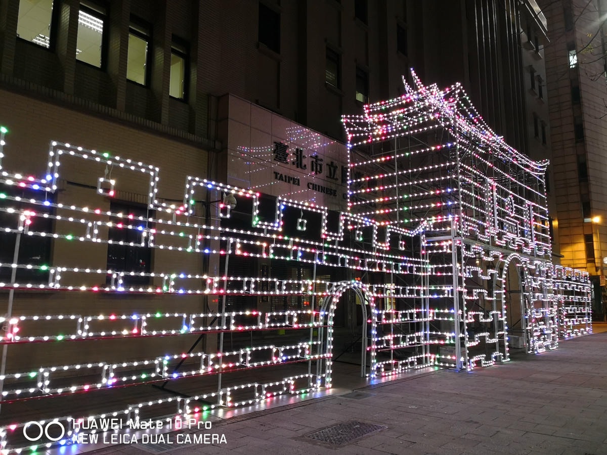 【遊。台北萬華】2018臺北燈節,幸福GOGO〜大手牽小手,賞花燈、共享歡樂時光